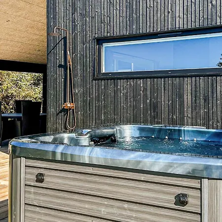 Casa de Férias Lovely In With Sauna